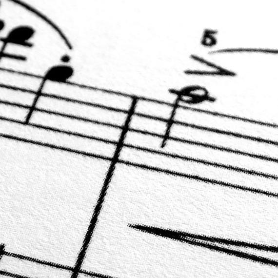 Slide Notenblatt im Kopf der Homepage des Kirchenmusikvereins Fürth